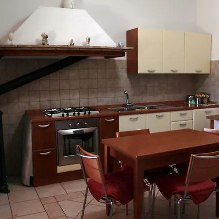 Grotta Nova Tatil Evi *